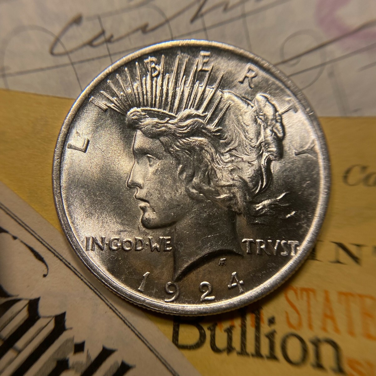 ✯ 1924 P Uncirculated Peace Silver Dollar 1x Choice/Gem BU From