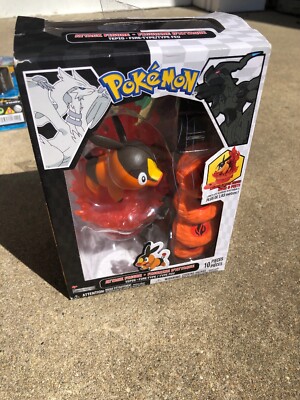 Pokémon 2011 Pignite Attack Figure 4 Disks  Action Jakks  New Wear Top Box