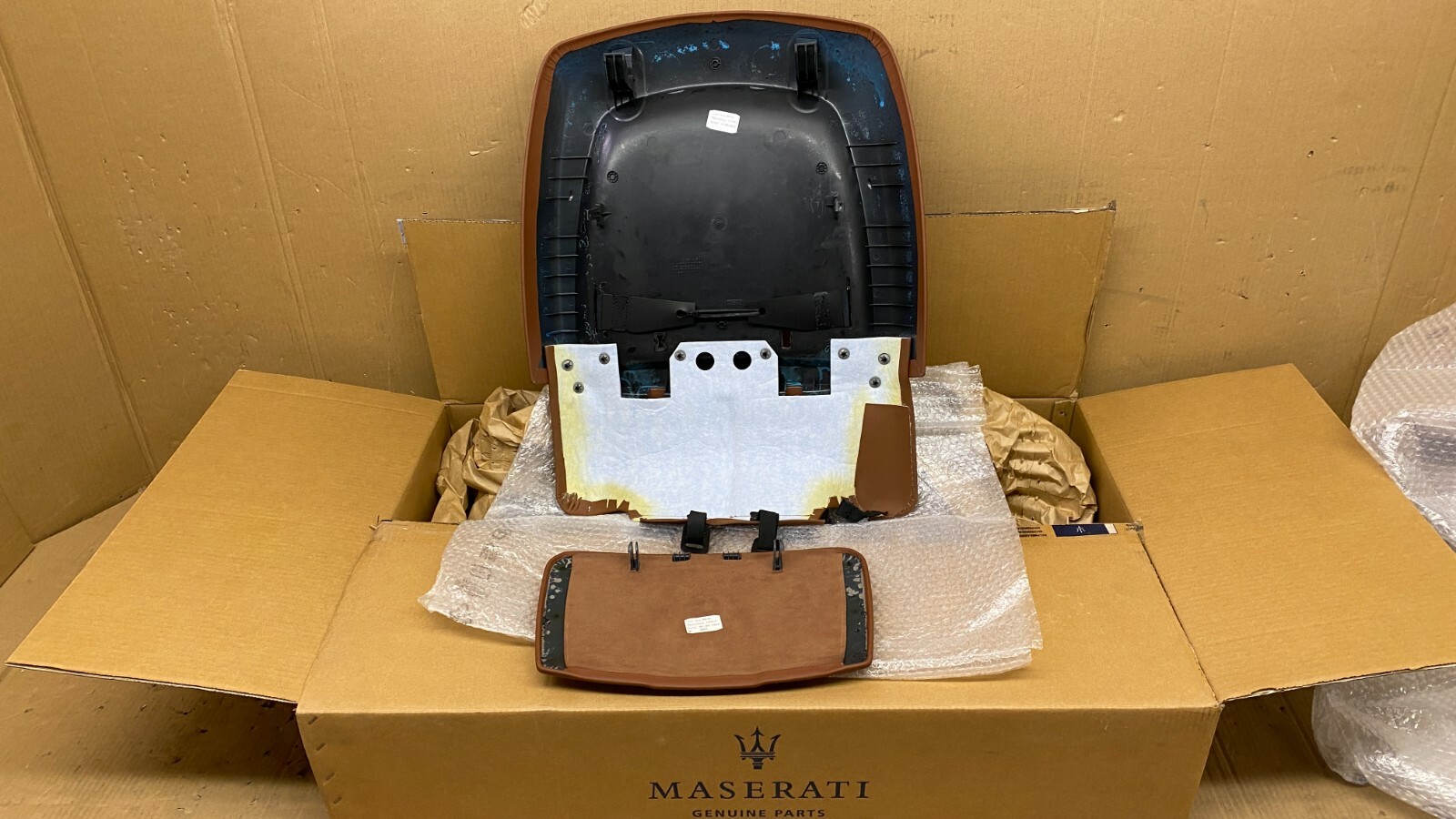 2014-2020 Maserati Quattroporte M156 Left Front seat seatback panel OEM