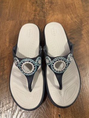 Crocs Sanrah Diamante Wedge Flip Sandals Size 6 NAVY Embellished
