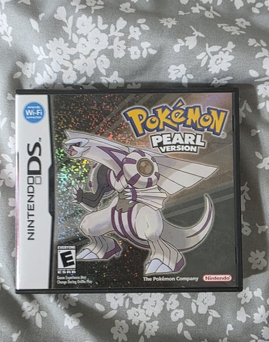 Nintendo DS Pokémon Pearl Version Case w/ Manual & Collectible Poster