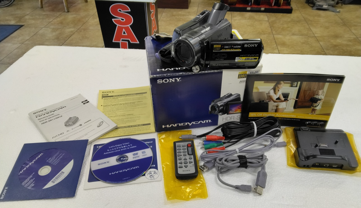 SONY Camcorder HDR SR12E (Full HD-AVCHD) (Gebraucht) in Wisen SO für SONY Camcorder HDR SR12E (Full HD-AVCHD) (Gebraucht) in Wisen SO für
