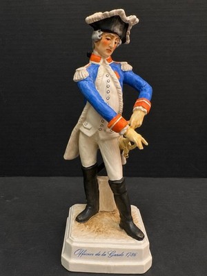 Goebel W. Germany Officier de la Garde 1786 Figurine Gerhard Bochmann Signed