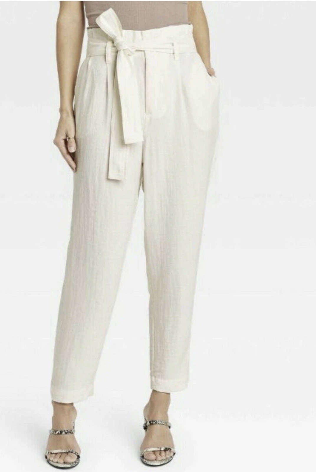 A New Day Women’s High Rise Cream Tapered Paperbag Ankle Pants Belt Sz M NWT
