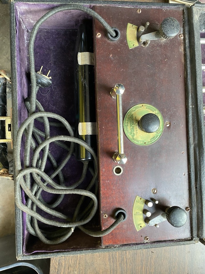 1922 RENULIFE Violet Ray Medical Quack Machine Electrode Tesla model R ...