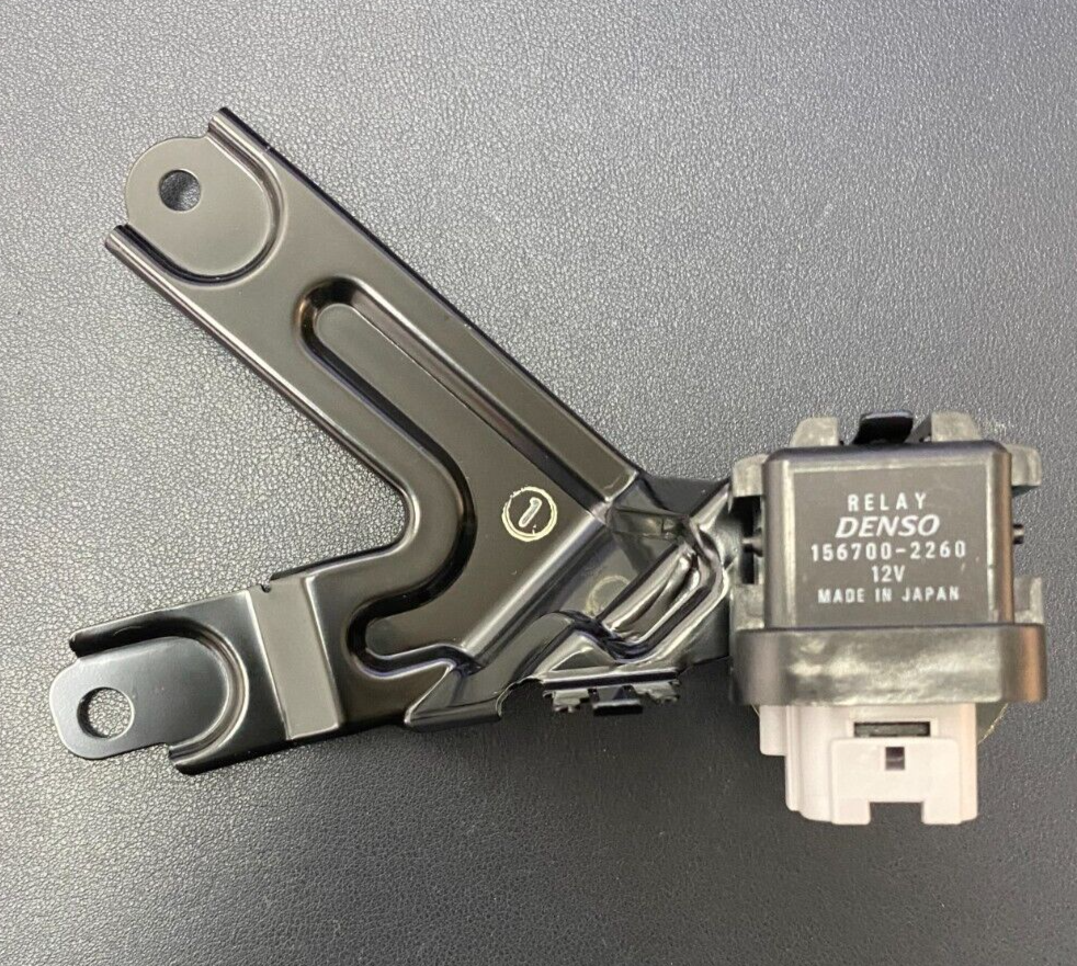 DENSO OEM 156700-2260 / RY712 Radiator Fan Relay 12V. | eBay