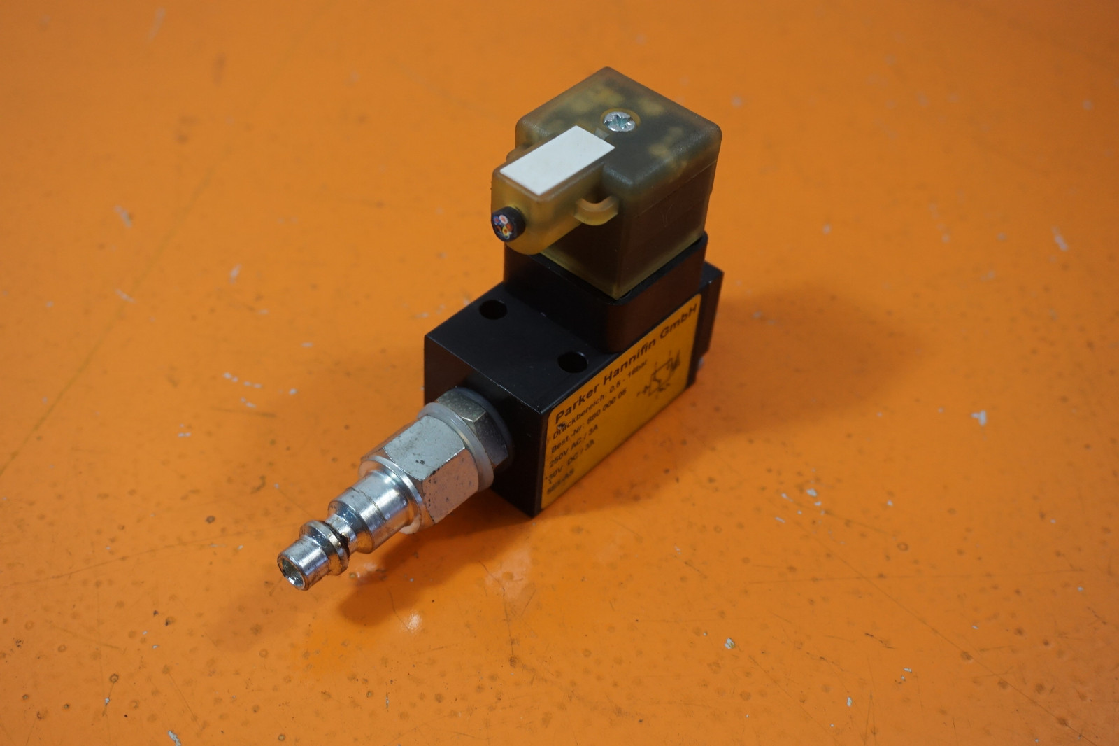 Parker 88000005 5E1 AS 0 5 16 Bar Pressure Switch EBay Parker 88000005 5e1 as 0 5 16 bar pressure switch ebay