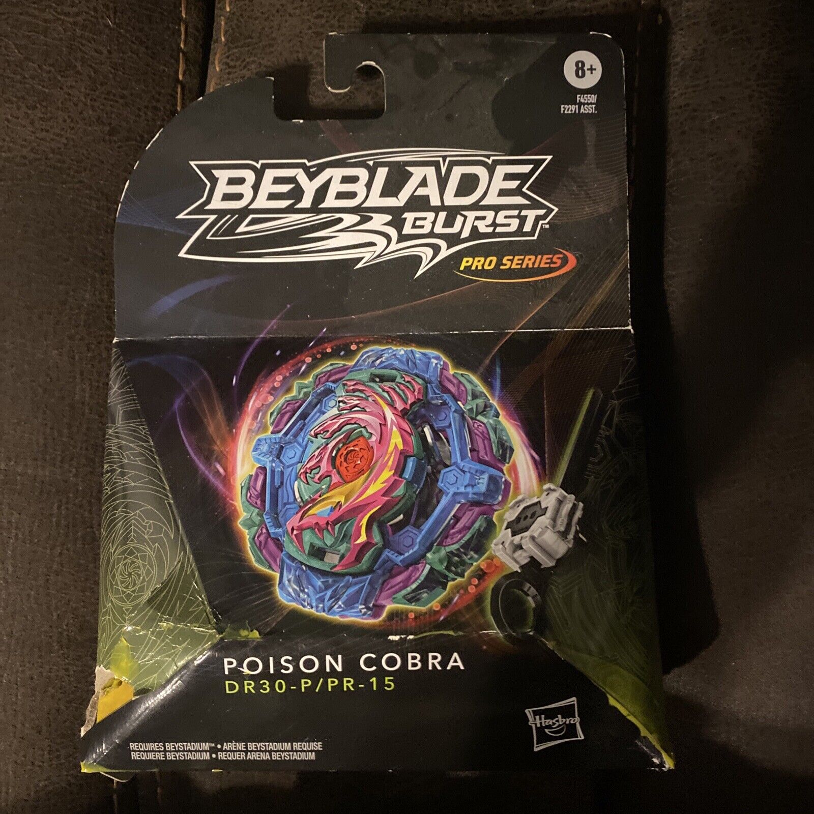 Beyblade Burst Pro Series POISON COBRA Dr30-P/PR-15 Starter Pack