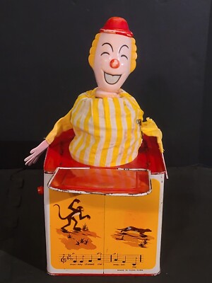 NOT WORKING Vintage Hasbro 1970 Clown Wind Up Pop Up Romper Room Jack in the Box