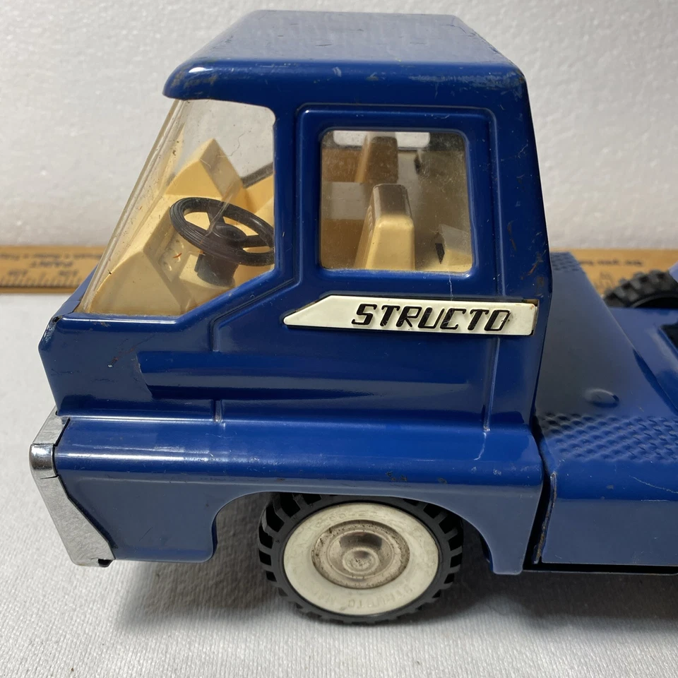Structo Turbine Truck Cab Blue Semi - Image 2 of 4