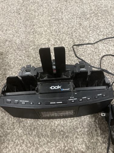Station de charge Dok Bluetooth CR28 AM/FM radio 3 appareils stations de charge - Photo 2 sur 6