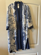 NWT Chico s Reversible Long Paisley Blue And White Kimono, Sz 0