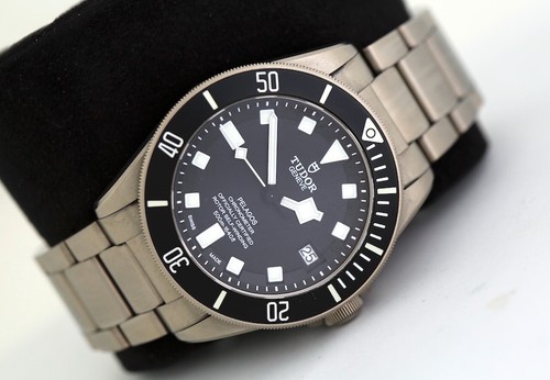 Tudor Pelagos 42mm (2021) - 25600TN  - Black Dial Titanium Automatic Watch