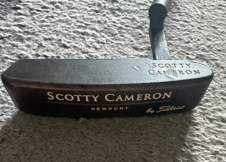 Titleist Scotty Cameron Classics Newport Putter 34 RH avec