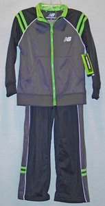 new balance warm up suit