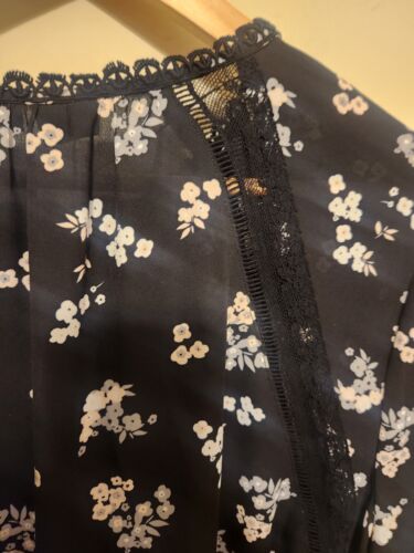 Kaari Blue Black Sheer Floral Blouse Size XL Long Sleeve Women's - 第 8/8 張圖片