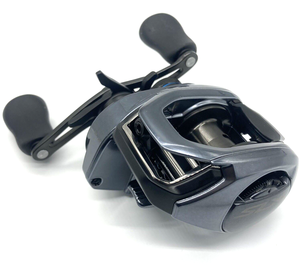 Shimano 24 SLX 70XG Right Handed Bait Casting Reel with Box From
