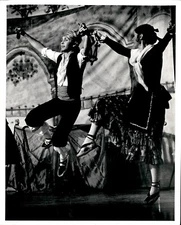 LG44 Orig Vern Ogrodnek Photo SPANISH FLAMENCO DANCERS CASTANET FINGER CYMBALS