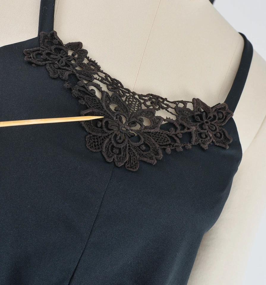 Mono vintage años 70 negro boho discoteca encaje correa espagueti pierna recta XS Foto 4 de 4