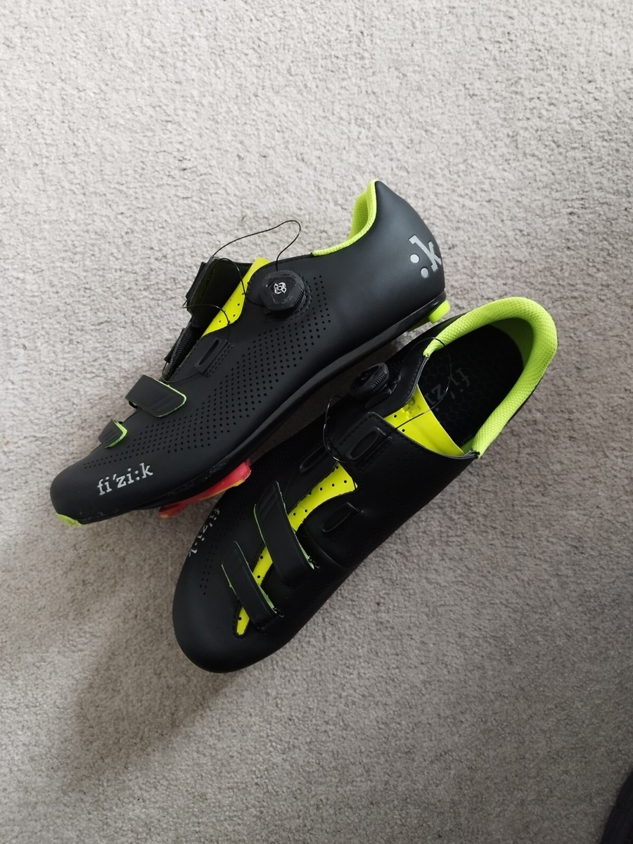 Fizik's R4B Road Cycling Shoes Size 45 UK
