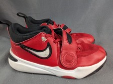 Nike Team Hustle D 11 University Red Black Basketball Sneaker Sz 3Y S24