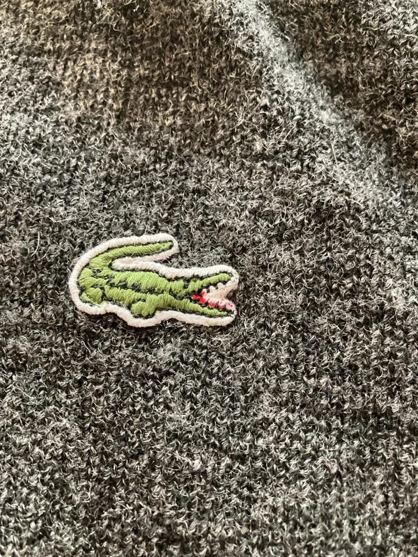 Pull Lacoste vintage col V 100 % laine vierge gris – Taille 4 ( L ) - Photo 3/4