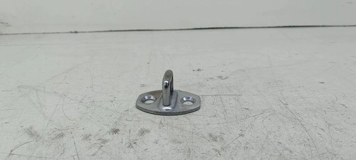 VW TOURAN 1T1, 1T2 Verriegelungshaken der hinteren Abdeckung 31897395