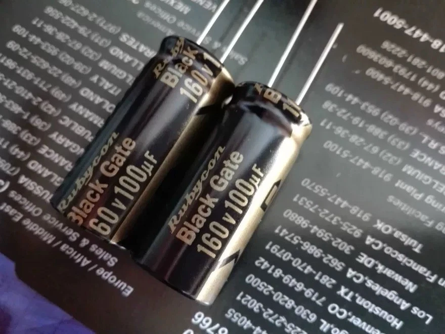 450TXW100MEFC18X35 | Condensateur Rubycon série TXW, Aluminium