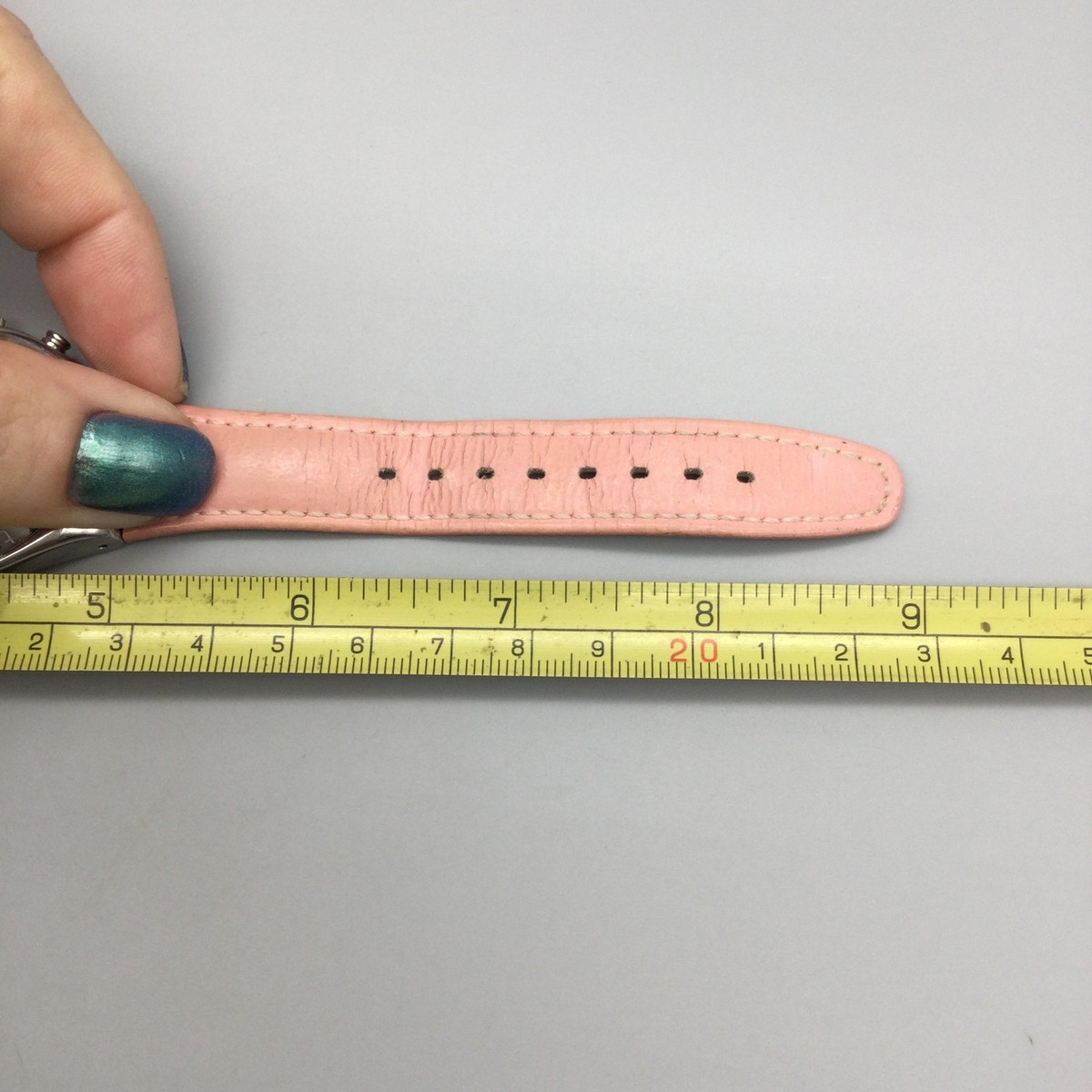 Vtg Swatch Ciclamino Rosa Irony Womens Watch 35mm Pink Chronograph New Battery Pink Swatch Chronograph Damen 2002 CICLAMINO ROSA YMS401  main image 3