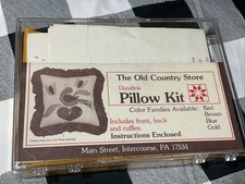 LOG CABIN Patchwork Pillow Kit Distelfink Intercourse PA Old Country Store