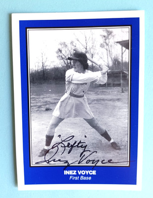 AAGPBL BASEBALL INEZ LEFTY VOYCE AUTO 2.5X3.5 CARD 1947-53 GRAND RAPIDS CHICKS