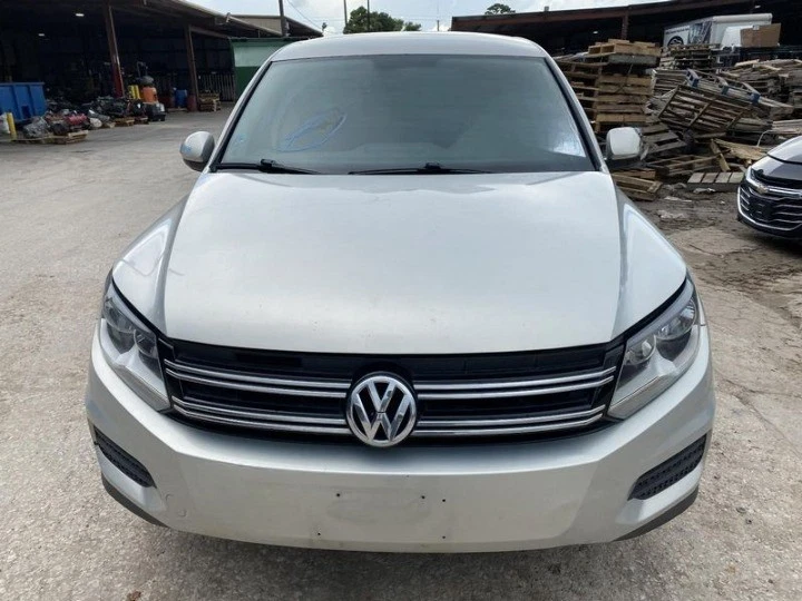 2009-2013 Volkswagen Tiguan Front Left Driver Seat Belt Retractor Black OEM Foto 4 de 4