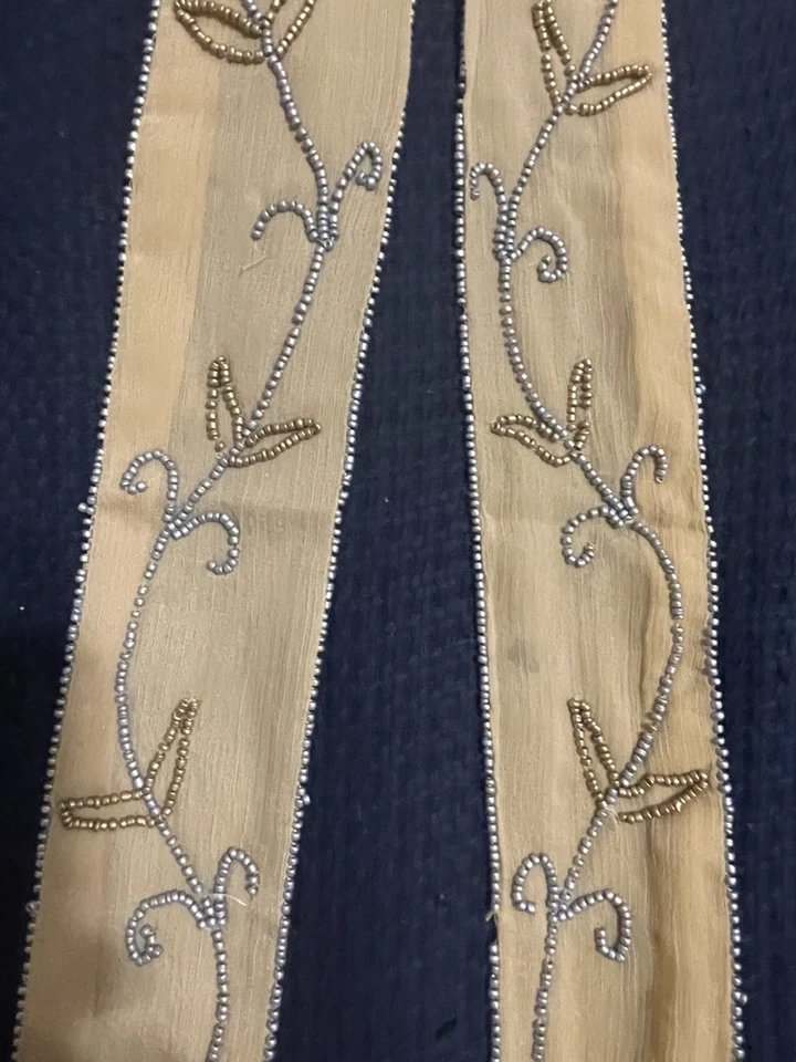 Uno Alla Volta女式手工串珠紧身围巾 — 第 3/4 张图片