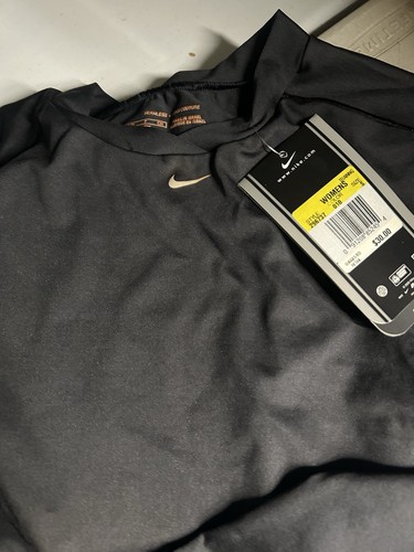 Nike Pro Women's Dri-Fit Long Steve Top Size Small