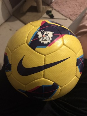 nike maxim ball