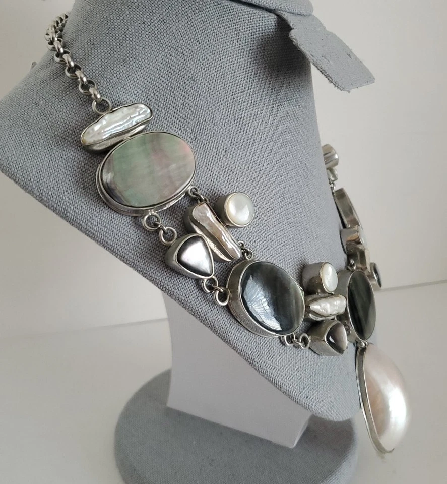 Collar Hecho a Mano Colgante con Concha de Abulón y Perla Natural Paua. Hawaii  Foto 2 de 4