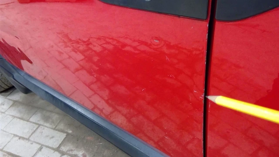 Puerta delantera izquierda del conductor roja eléctrica se adapta 03-11 ELEMENT 107356 Foto 3 de 4