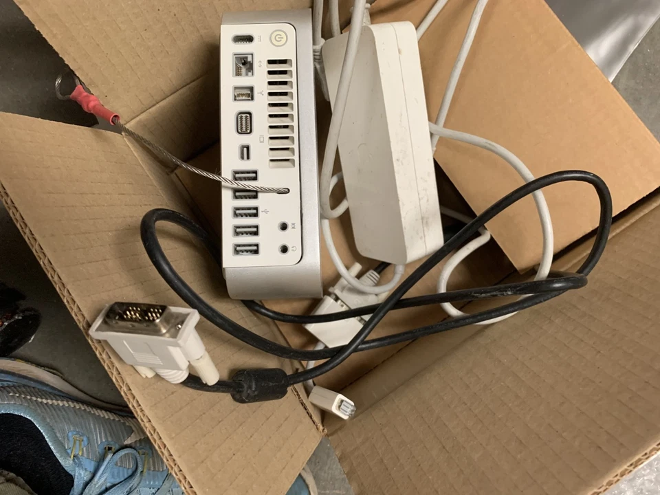 Apple Mac mini A1283 2009 2.26 GHz Core 2 Duo 120 GB SSD 4 GB RAM - Image 2 of 4