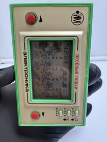 RARE VINTAGE SOVIET  MERRY COOK USSR  CHEF CATCH ELEKTRONIKA GAME & WATCH #5
