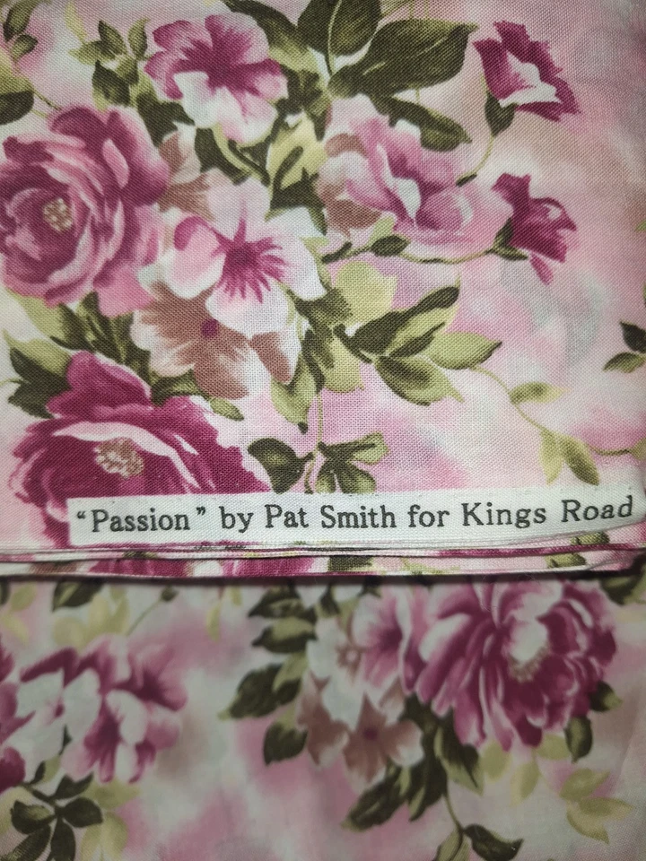 Quilting Fabric Passion by Pat Smith For Kings Road 44" X 32" Cotton Floral Rose - Image 2 of 4