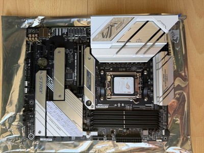 ASUS ROG Strix B650-A Gaming WiFi AM5 ATX Mainboard DDR5 PCIe 5.0 M.2 mit OVP