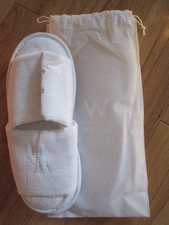 W HOTEL LAS VEGAS White Unisex Slippers with Carrying Bag/Pouch Brand New Unworn