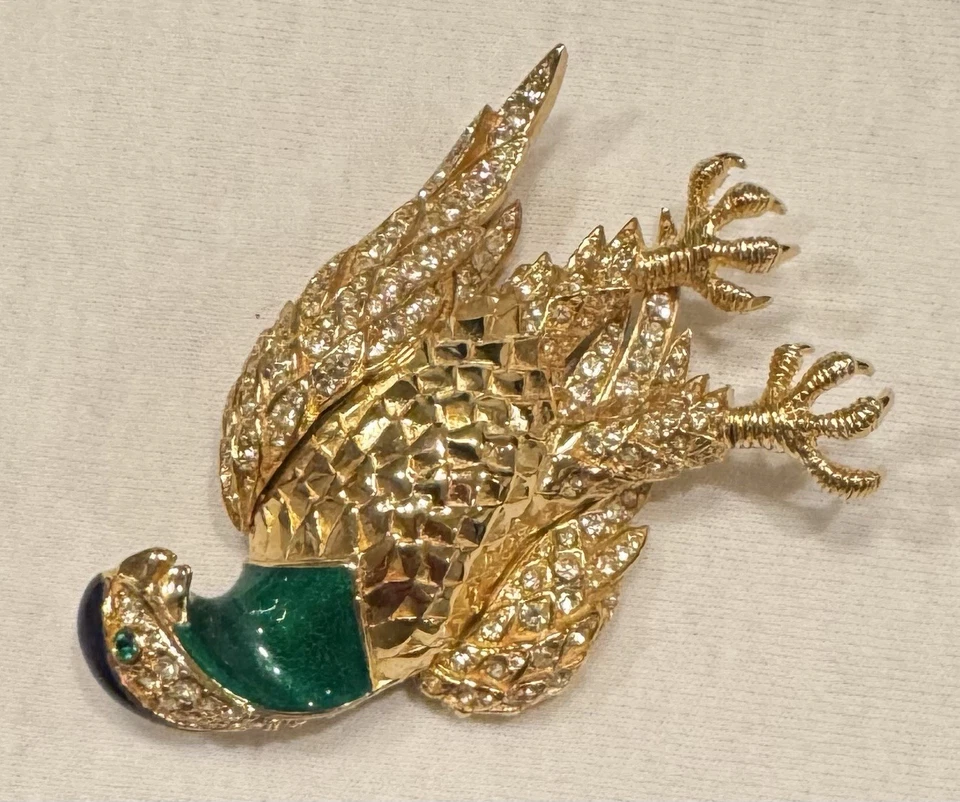 Broche Halcón Peregrino o Maltés Esmalte y Diamante Tono Dorado CINER De Colección Foto 4 de 4