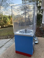 25, 50, 75 Cents Commercial Candy Gumball Vending Machine Blue, and Red Metal