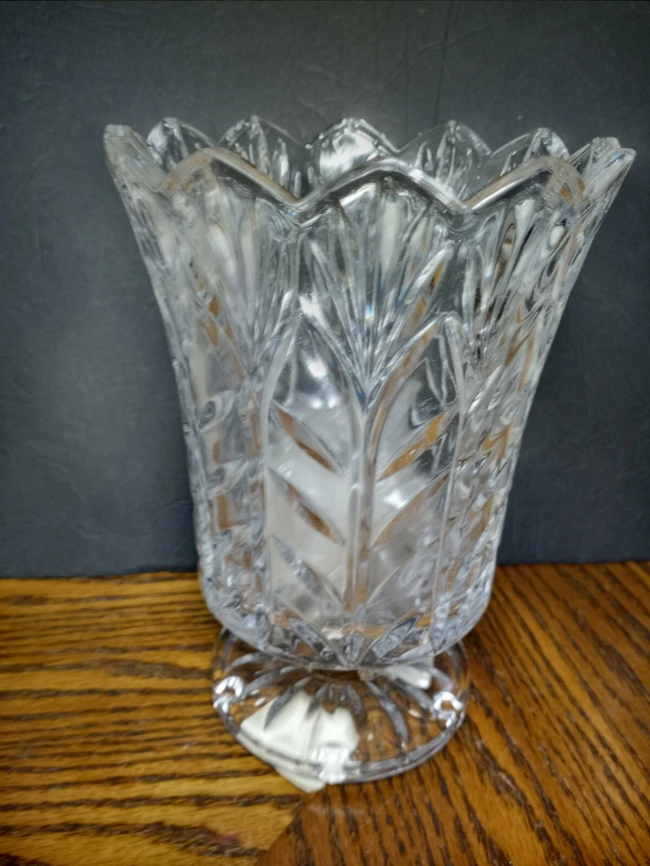 Crystal Candle Holder Hurricane 7.5'' By Fifth Avenue - Image 4 of 4