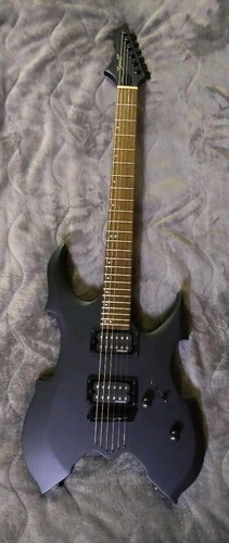 SPEAR Avant Garde Matt Black Metal Humbucker Distinctive Shape Guitar Japan - 第 4/11 張圖片