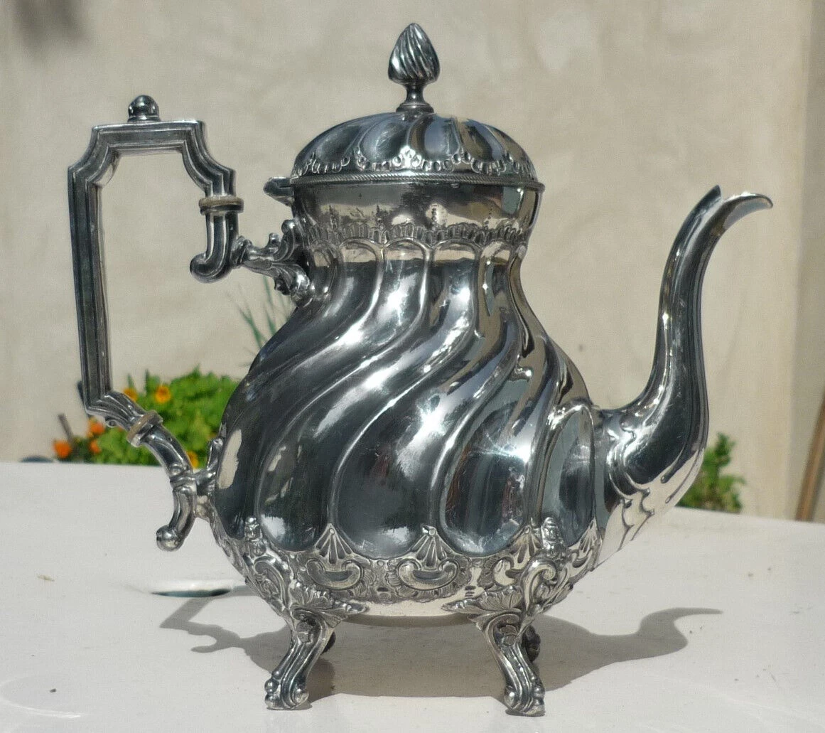 ANCIENNE THÉIÈRE OU CAFETIÈRE CHRISTOFLE MÉTAL ARGENTÉ ART NOUVEAU 1900 ANCIENNE THÉIÈRE OU CAFETIÈRE CHRISTOFLE MÉTAL ARGENTÉ ART NOUVEAU 1900