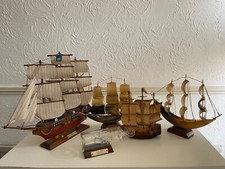 collection of model horn, cloth & glass sailing boats in excellent condition