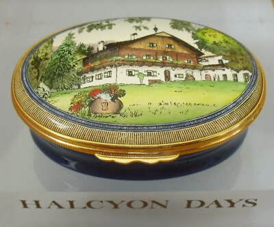 Große Halcyon Days Austrian Alpine Chalet Emaille Box - 2 3/4'' (7cms)
