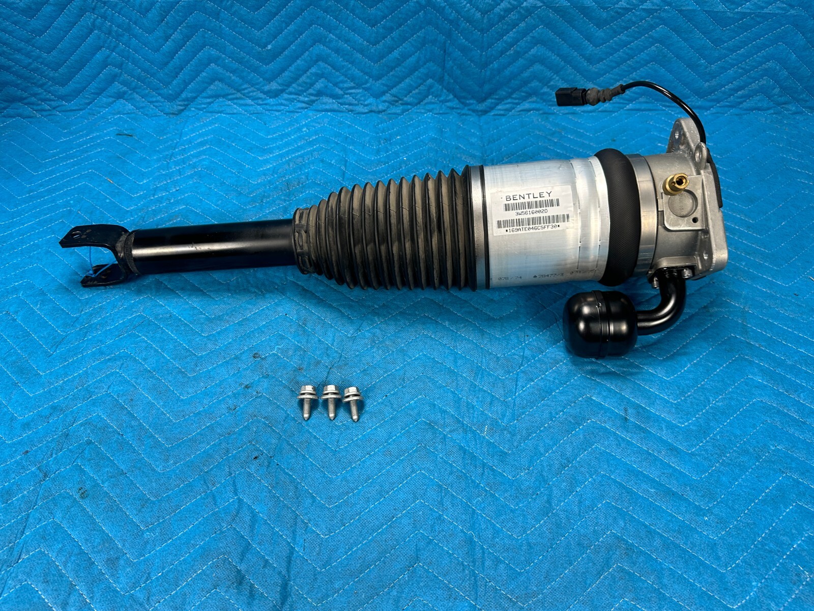 Bentley Flying Spur Rear Air Shock Absorber Strut Passenger Side 29k 06-12 OEM